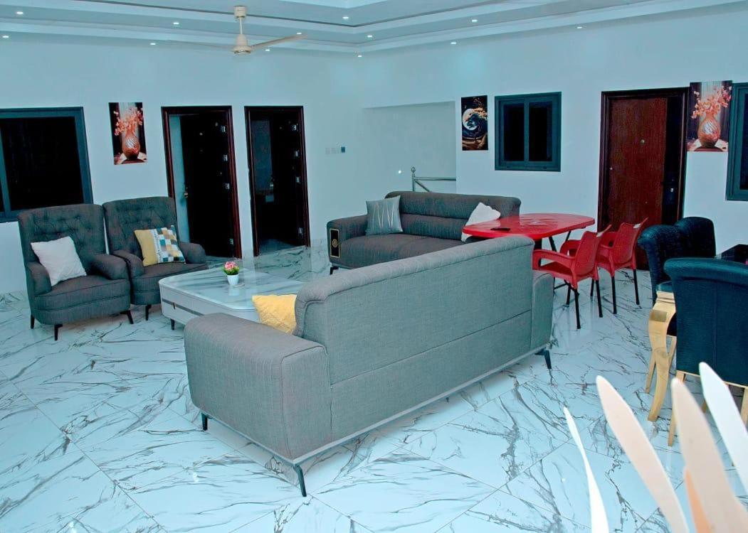The Lords Palace Guest House Тема Экстерьер фото